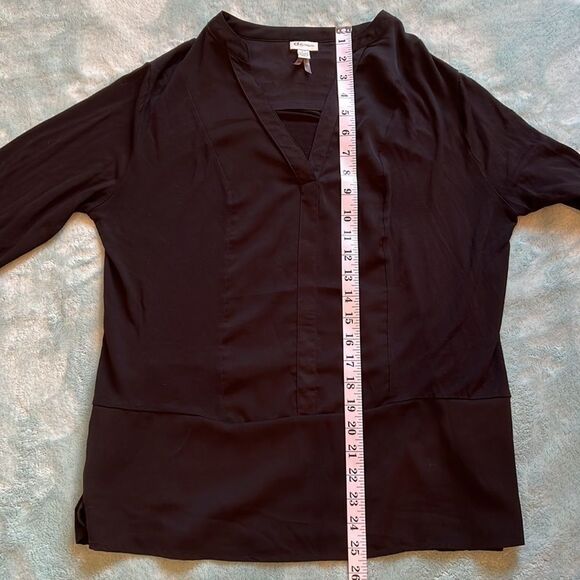 dynamite Black V Neck Sheer Top Size large - Picture 13 of 14